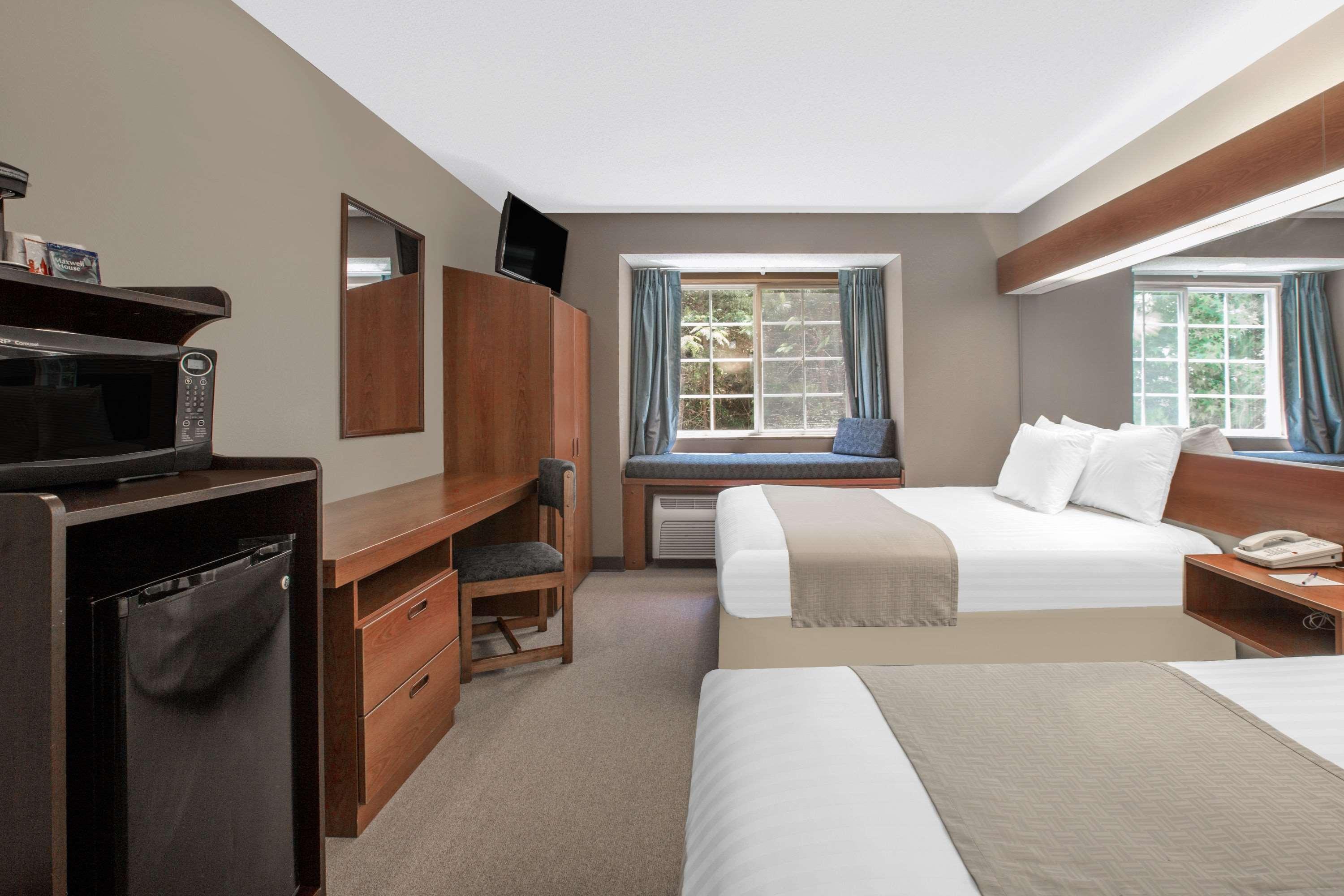 Microtel Inn & Suites By Wyndham Gardendale Exteriér fotografie